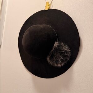 Tahari Black Hat with Faux Fur Detail